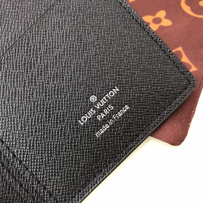 Louis Vuitton（ルイヴィトン）ポルトフォイユ・ブラザ 長財布