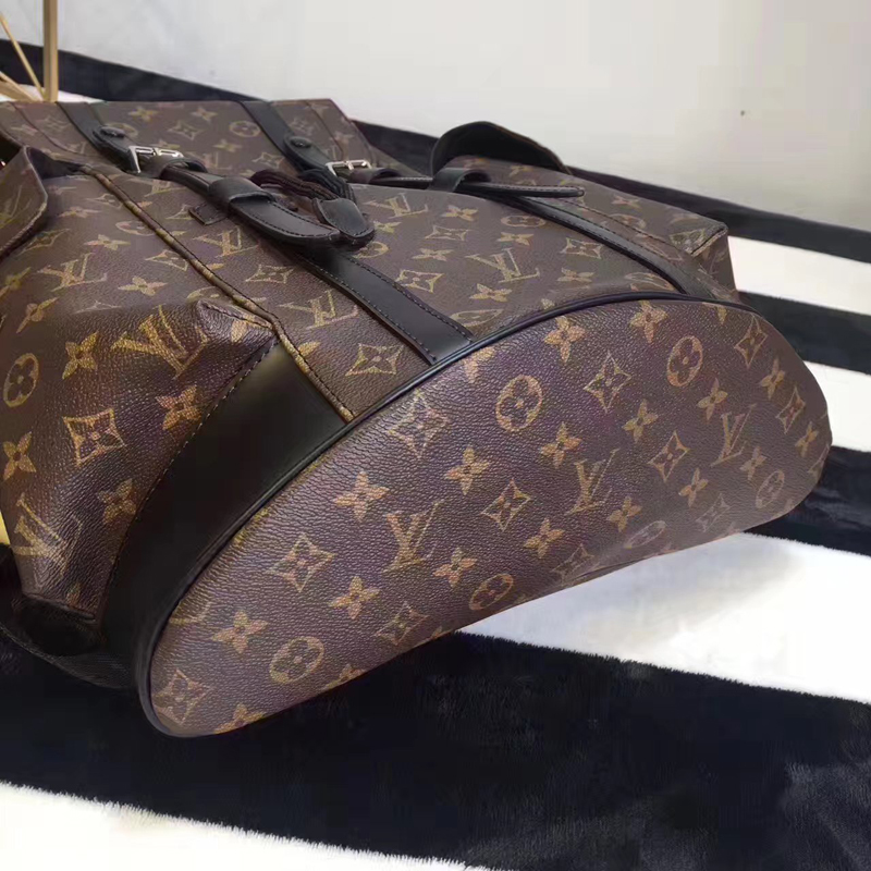 Louis Vuitton（ルイヴィトン）クリストファーPM バックパック