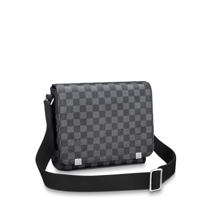 Louis Vuitton（ルイヴィトン）ディストリクト25cm  PM NM メッセンジャーバッグ