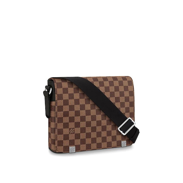 Louis Vuitton（ルイヴィトン）ディストリクト MM メッセンジャーバッグ