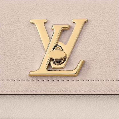 LOUIS VUITTON（ルイヴィトン）ロックミー・テンダー グレージュショルダーバッグ