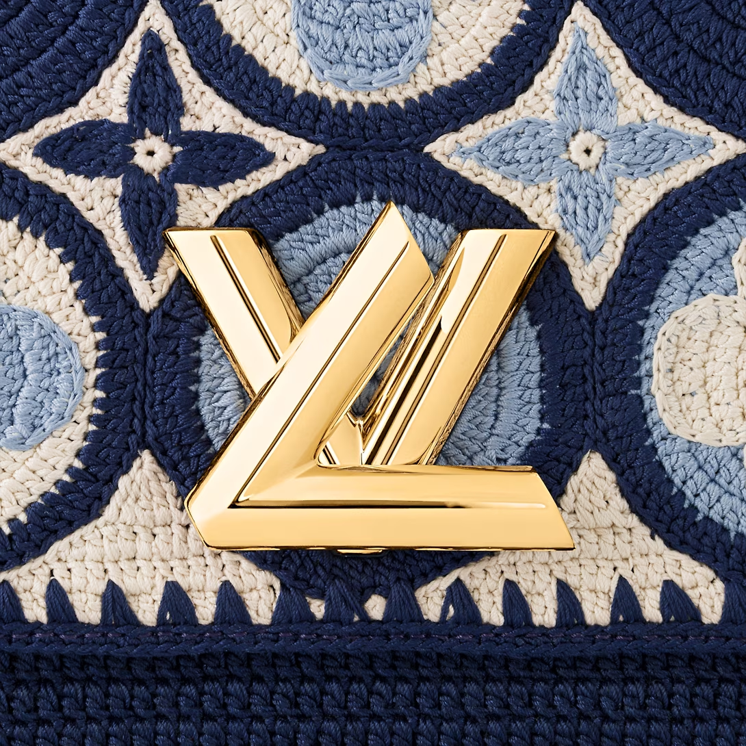 LOUIS VUITTON（ルイヴィトン） バイ・ザ・プール ツイスト MM ショルダーバック