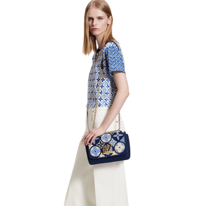 LOUIS VUITTON（ルイヴィトン） バイ・ザ・プール ツイスト MM ショルダーバック