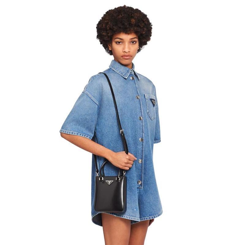 PRADA(プラダ) スモール ブラッシュドレザー トートバッグ ブラック