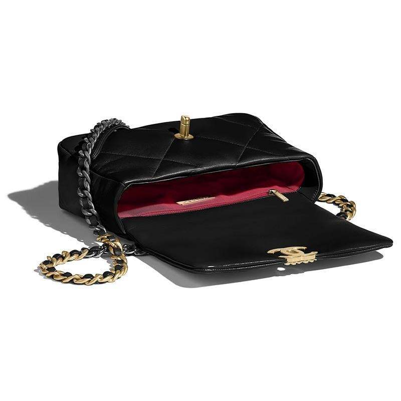 CHANEL(シャネル) 19 フラップ ショルダーバッグ ハンドバッグ