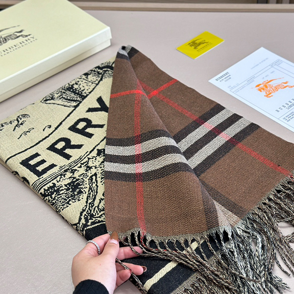 バーバリーBurberry 両面カシミヤマフラー レディース