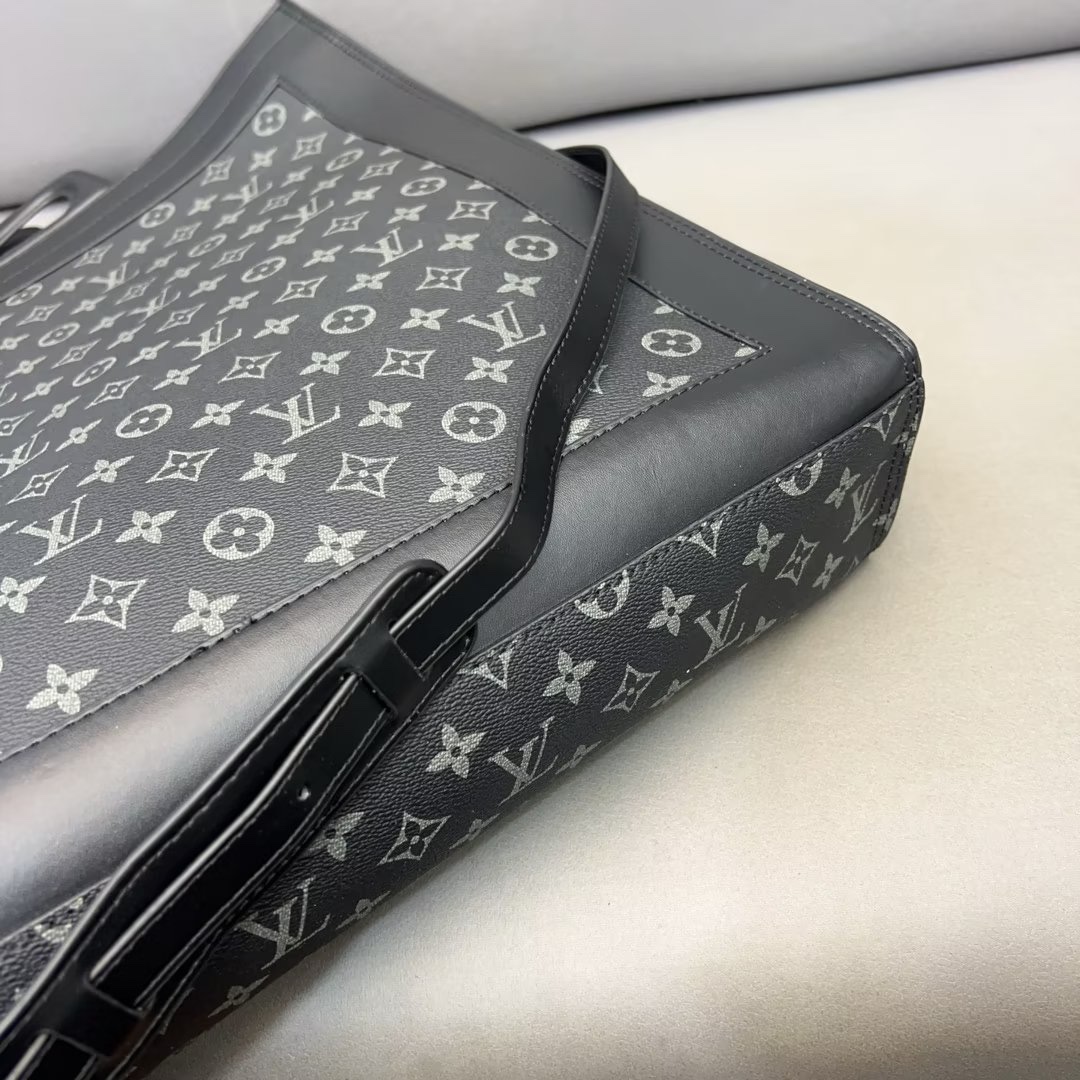 LOUIS VUITTON ルイヴィトン トートバッグ ハンドバッグ Sac Plat メンズ
