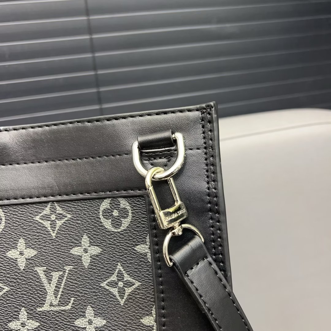 LOUIS VUITTON ルイヴィトン トートバッグ ハンドバッグ Sac Plat メンズ