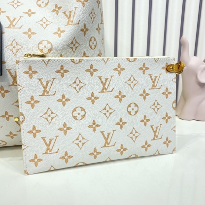 LOUIS VUITTON アトランティス GM