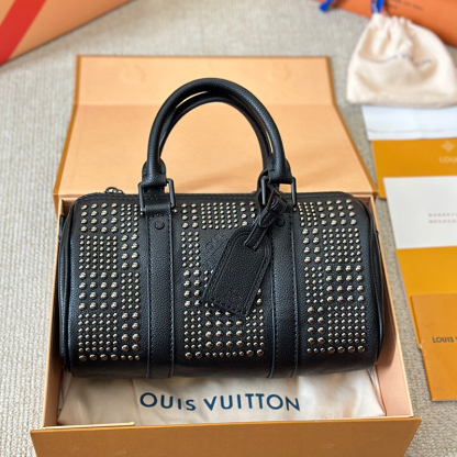 LOUIS VUITTON ルイヴィトン ショルダーバッグ レディース メンズ