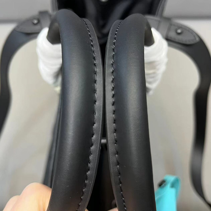 LOUIS VUITTON ルイヴィトン トートバッグ ハンドバッグ Sac Plat メンズ