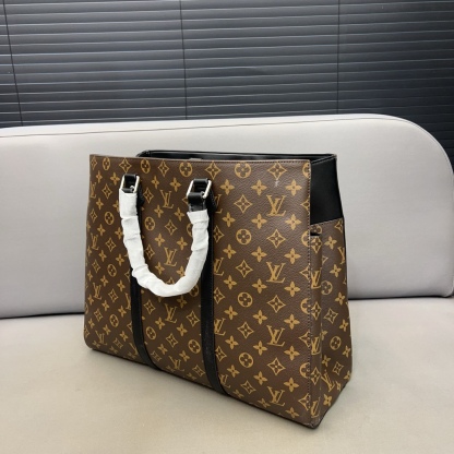 LOUIS VUITTON ルイヴィトン トートバッグ ハンドバッグ メンズ