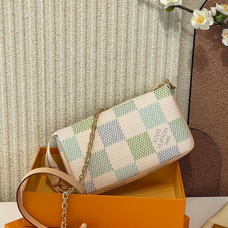 ルイヴィトン LOUIS VUITTON ポシェット・アクセソワール ショルダーバッグ レディース