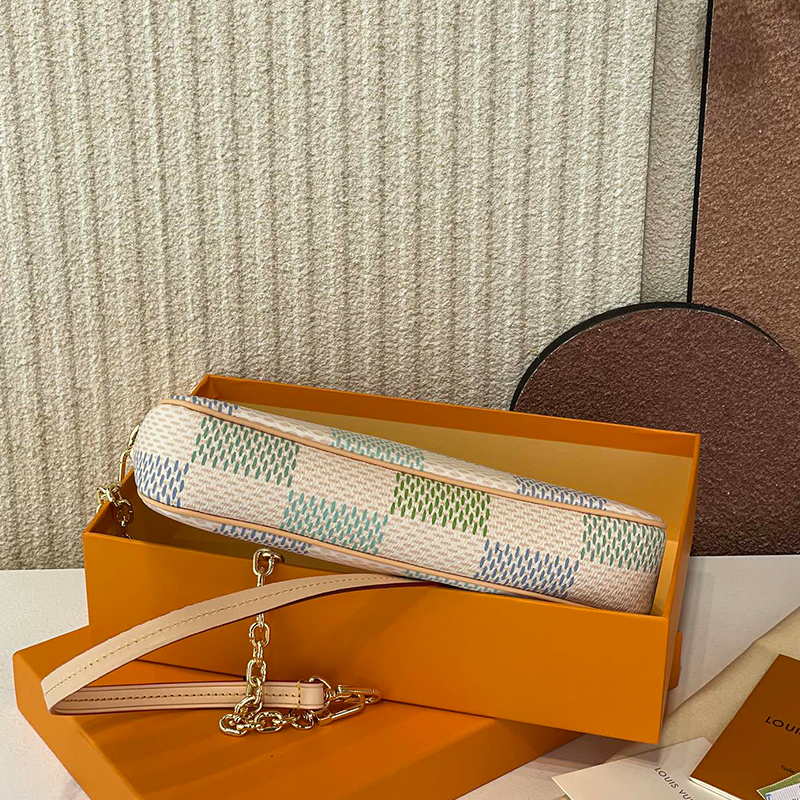 ルイヴィトン LOUIS VUITTON ポシェット・アクセソワール ショルダーバッグ レディース