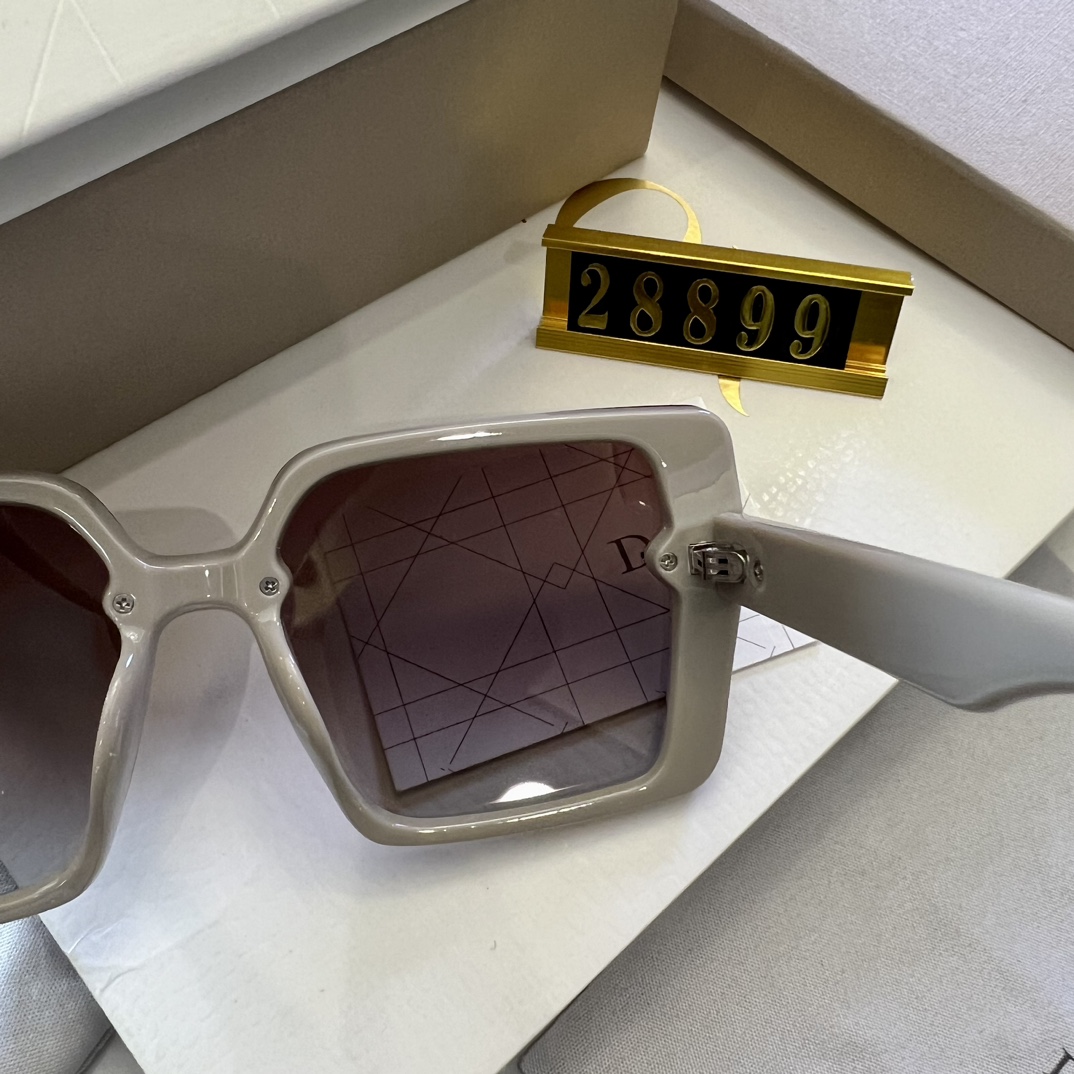 ディオール サングラス Dior Tag レディース