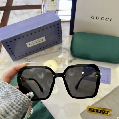 グッチ サングラス ファッション レディース