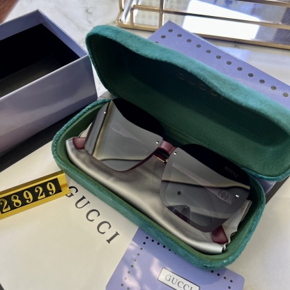 グッチ サングラス ファッション レディース