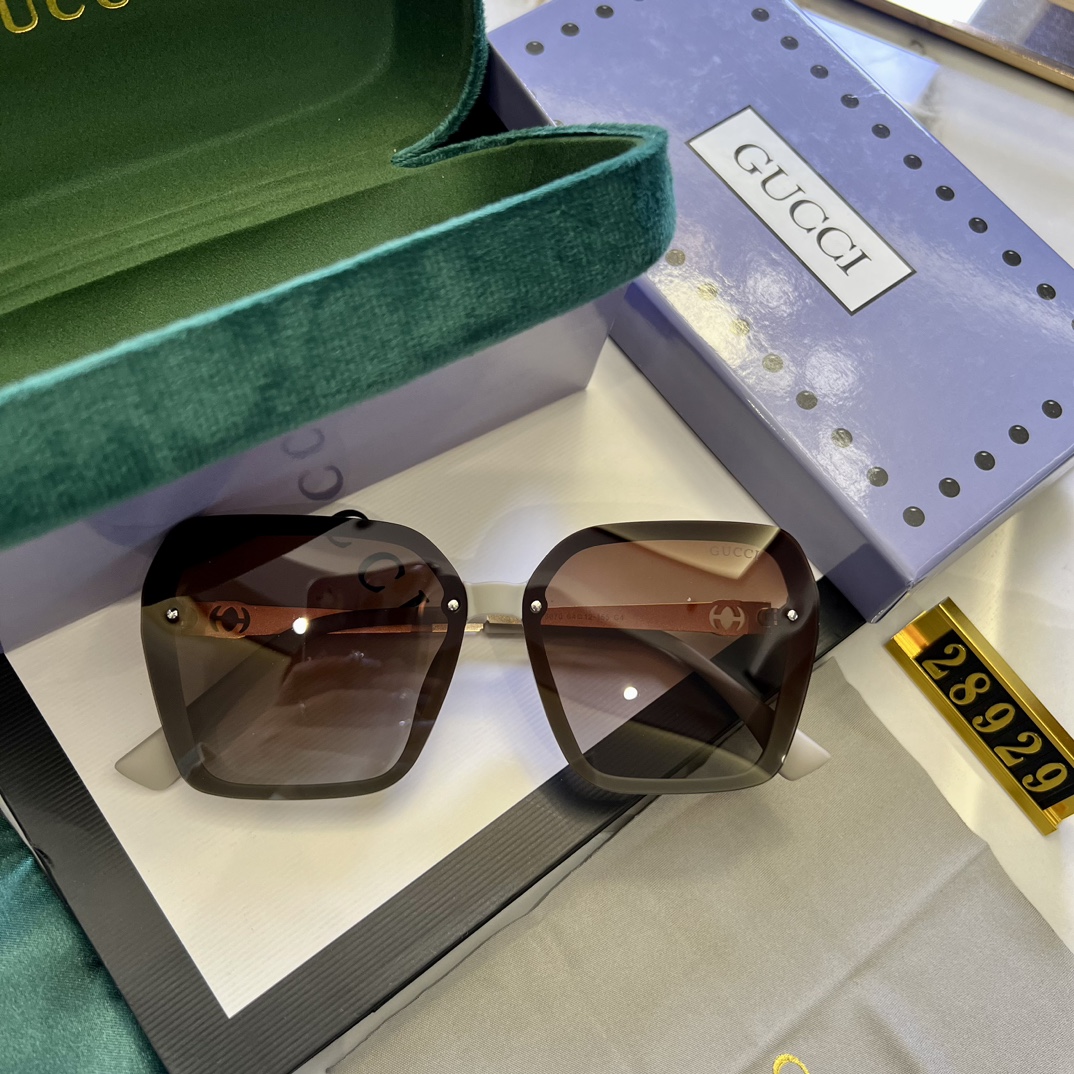 グッチ サングラス ファッション レディース