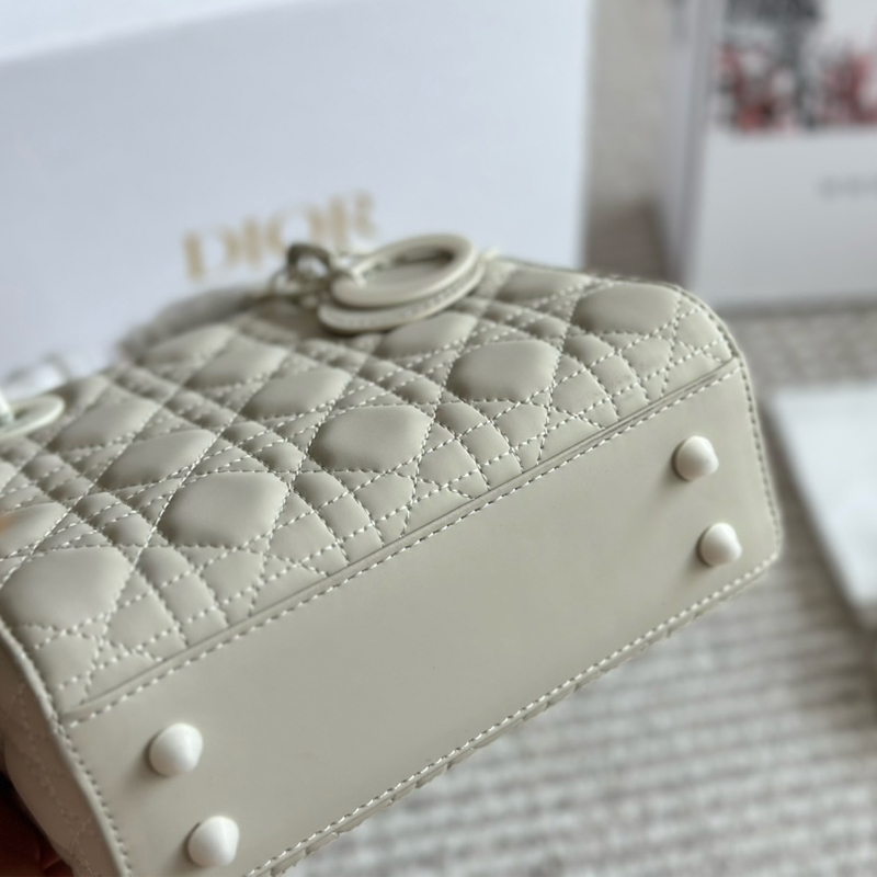 ディオール DIOR ハンドバッグ ショルダーバッグ ダイアナ バッグ レディース