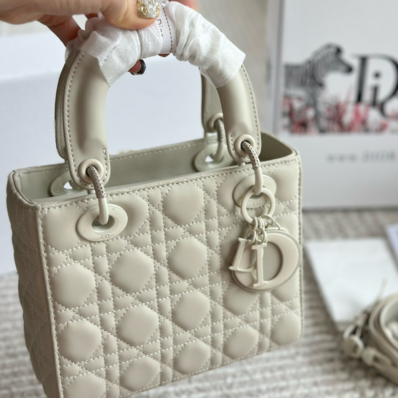 ディオール DIOR ハンドバッグ ショルダーバッグ ダイアナ バッグ レディース