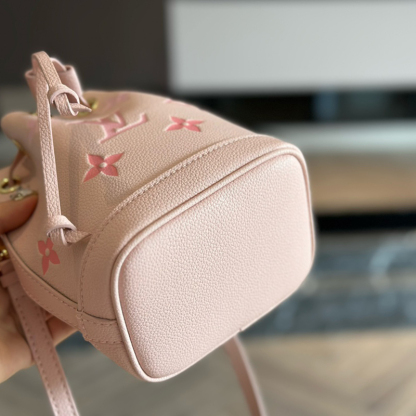 ルイヴィトン Louis Vuitton 綺麗で鮮やかなグラデーション バケットバッグ レディース