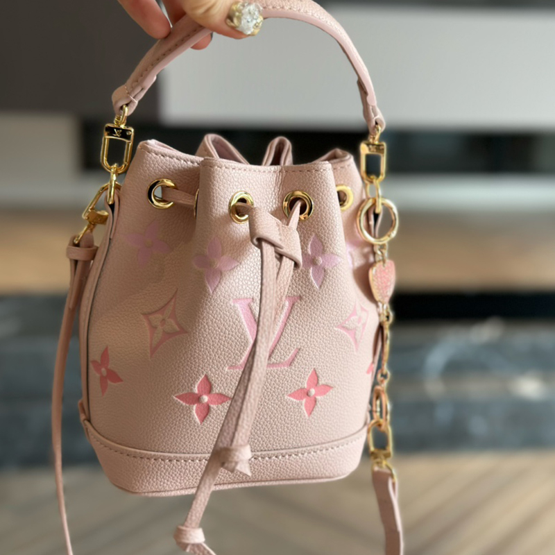 ルイヴィトン Louis Vuitton 綺麗で鮮やかなグラデーション バケットバッグ レディース