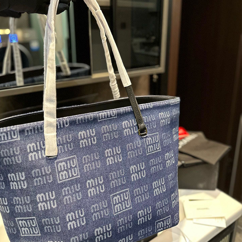 ミュウミュウ モノグラム ハンドバッグ トートバッグ レディース