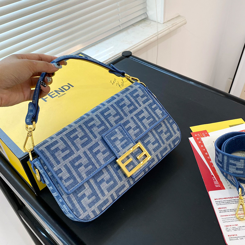 フェンディ FENDI バゲットバッグ ハンドバッグ ショルダーバッグ レディース