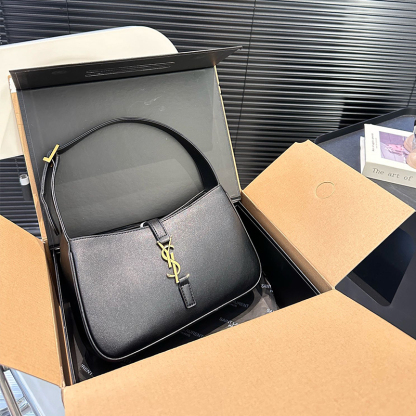 サンローラン SAINT LAURENT ショルダーバッグ レディース