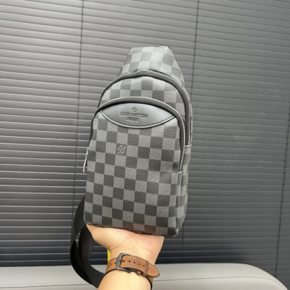 ルイヴィトン LOUIS VUITTON ボディバッグ S級品 メンズ