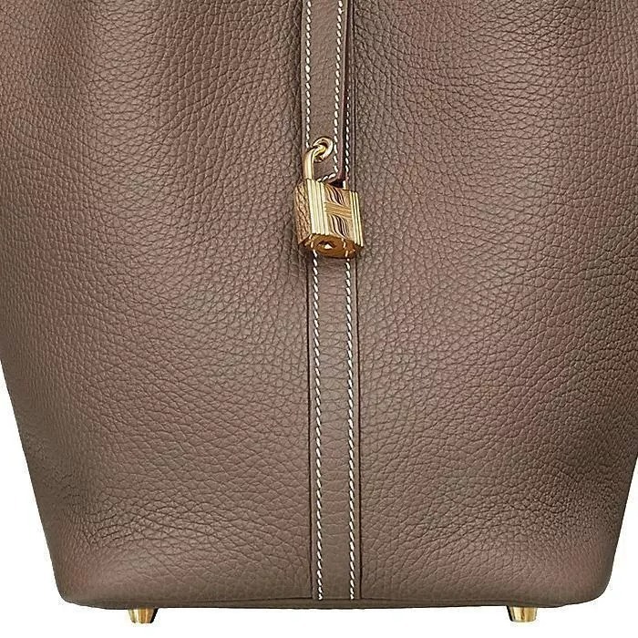 HERMES ピコタンロック22 MM エトゥープハンドバッグ レディース