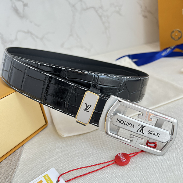 Louis Vuitton ルイヴィトン 牛革 ベルト 38MM 2色 穴あけ器を贈り