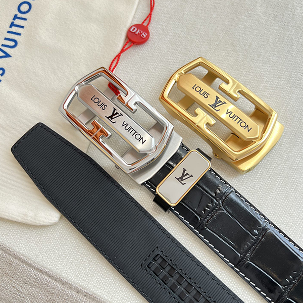 Louis Vuitton ルイヴィトン 牛革 ベルト 38MM 2色 穴あけ器を贈り