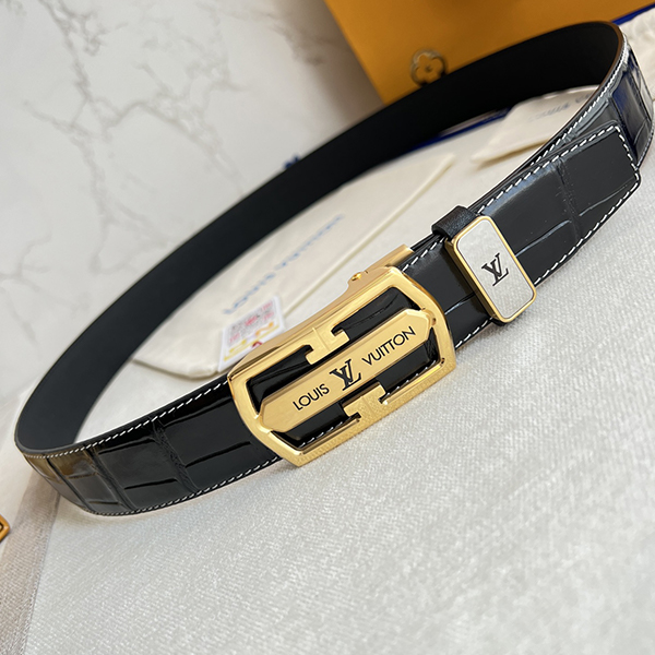Louis Vuitton ルイヴィトン 牛革 ベルト 38MM 2色 穴あけ器を贈り