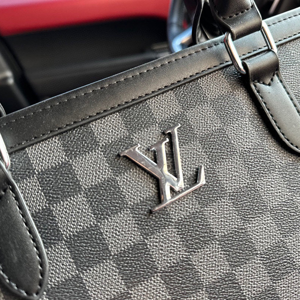 ルイ・ヴィトン LOUIS VUITTON ビジネスバッグ メンズ
