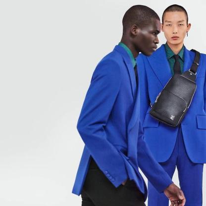 LOUIS VUITTON ディスカバリー・バックパック長財布 2点セット お得 Ref:M30443+M69409 メンズ