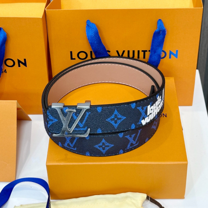 ルイヴィトン LOUIS VUITTON ベルト ロゴの刻印 メンズ