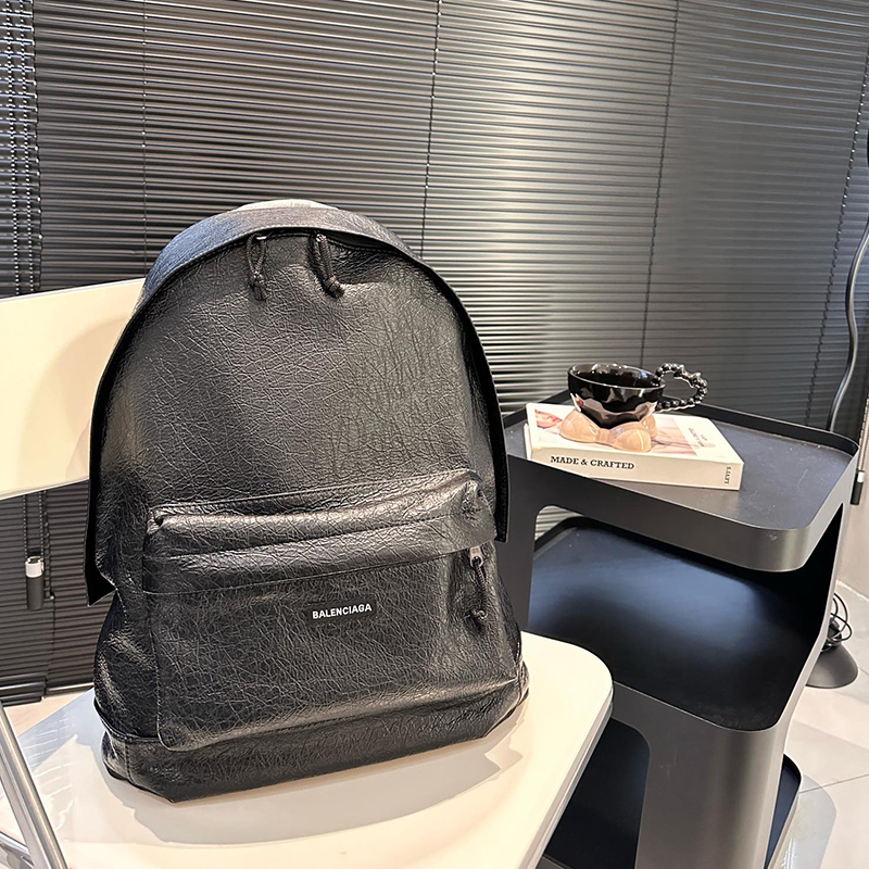 Balenciaga(バレンシアガ) ）バックパック リュックパック メンズ レディース 男女兼用