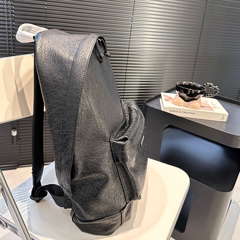 Balenciaga(バレンシアガ) ）バックパック リュックパック メンズ レディース 男女兼用