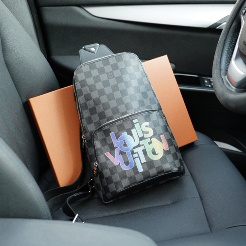 ルイ・ヴィトン（LOUIS VUITTON）バッグ ボディバッグ メンズ