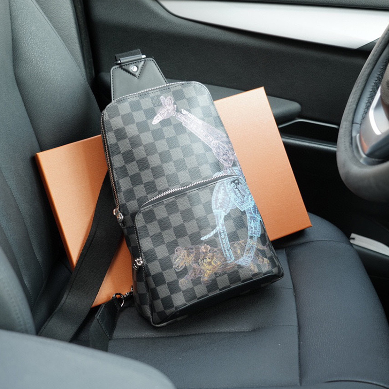 ルイ・ヴィトン（LOUIS VUITTON）バッグ ボディバッグ メンズ