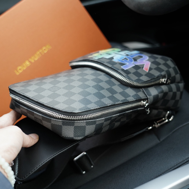 ルイ・ヴィトン（LOUIS VUITTON）バッグ ボディバッグ メンズ