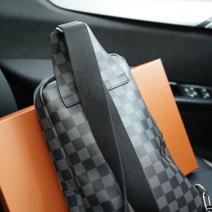 ルイ・ヴィトン（LOUIS VUITTON）バッグ ボディバッグ メンズ