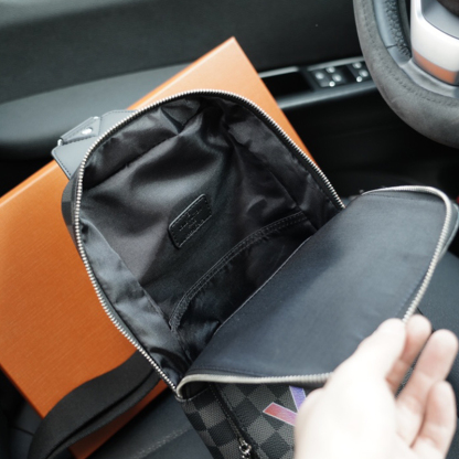 ルイ・ヴィトン（LOUIS VUITTON）バッグ ボディバッグ メンズ