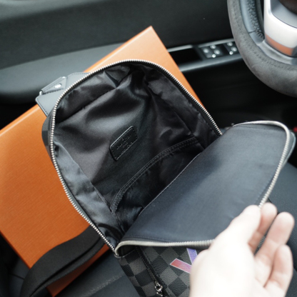 ルイ・ヴィトン（LOUIS VUITTON）バッグ ボディバッグ メンズ