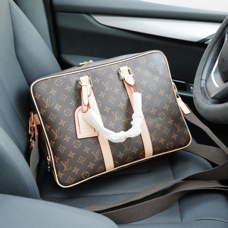 ルイ・ヴィトン（LOUIS VUITTON）バッグ ビジネスバッグ メンズ