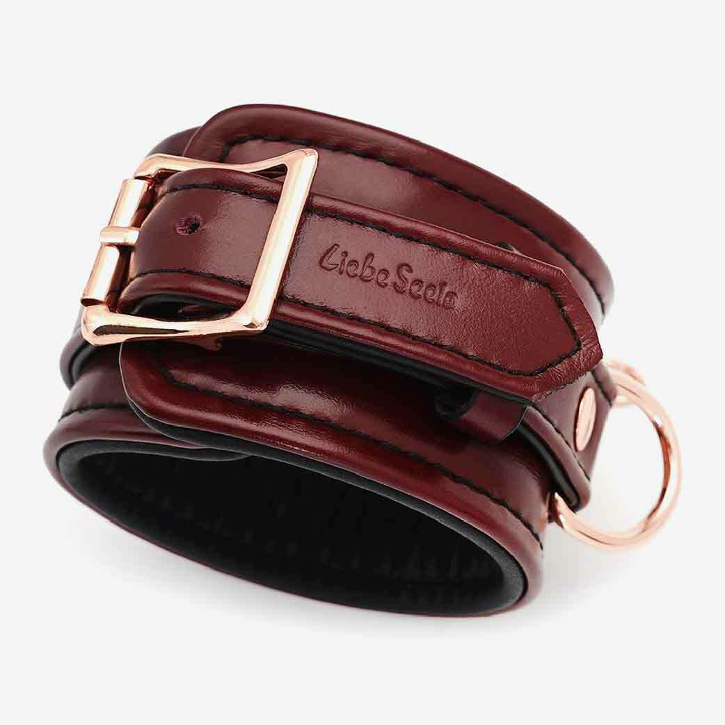 Liebe Seele 經典 BDSM 腳扣，柔軟牛皮製成，8 段調整設計，快速釋放夾設計，適合各種束縛場景。