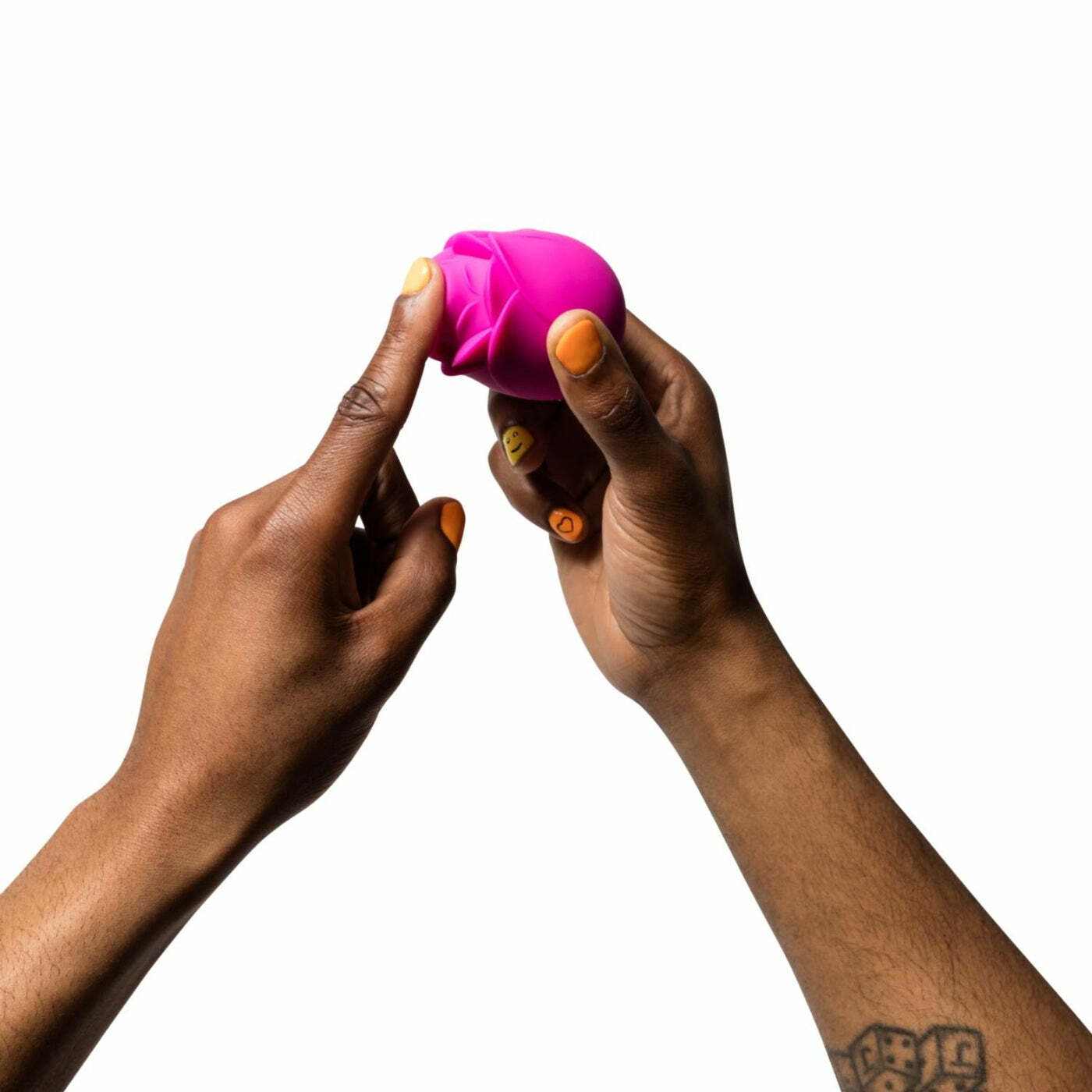 ROMP Rose 可充電陰蒂吸啜器