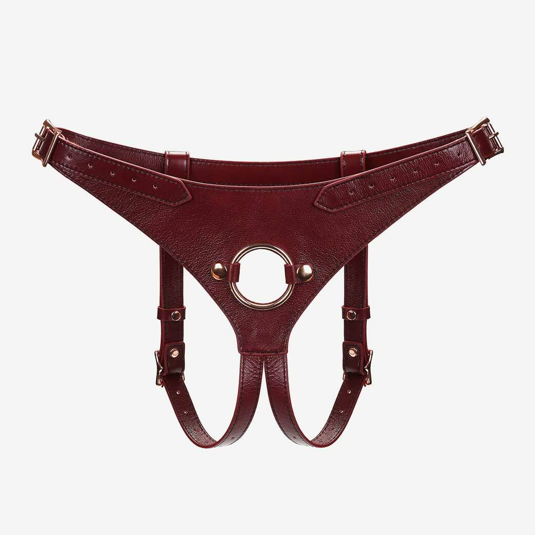 Liebe Seele Wine Red Deluxe 皮革穿戴式束帶，頂級牛皮製作，搭配玫瑰金五金，適合多種性別使用。