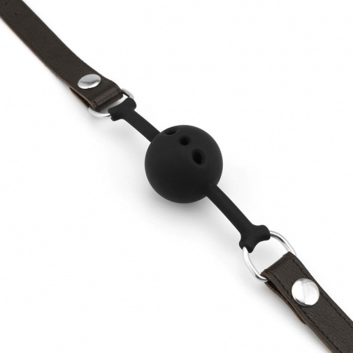 高品質矽膠球形口枷，山羊皮錶帶可調節，適合各種BDSM情境玩法。